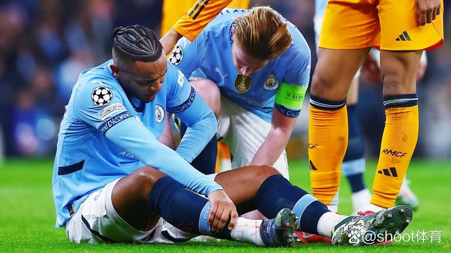 曼城客战皇马名单:布丁领衔 阿坎吉将会伤缺